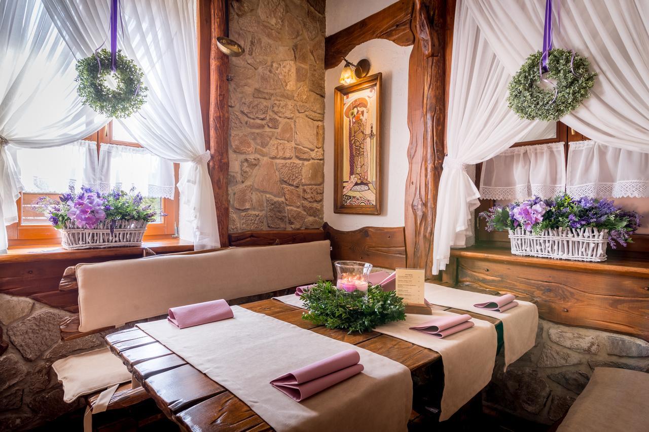 Hotel - Karczma Klimtowka Wolbrom Экстерьер фото